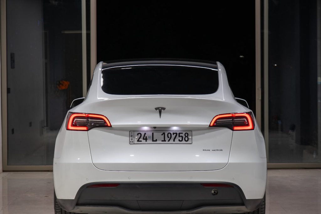 Tesla Model Y — Sequential Tickets